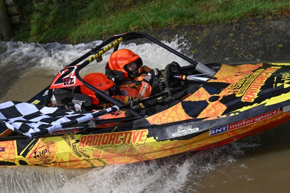 Whanganui Local Ross Travers Alongside Long Time Navigator Amanda Kittow Took The Win In Style 1