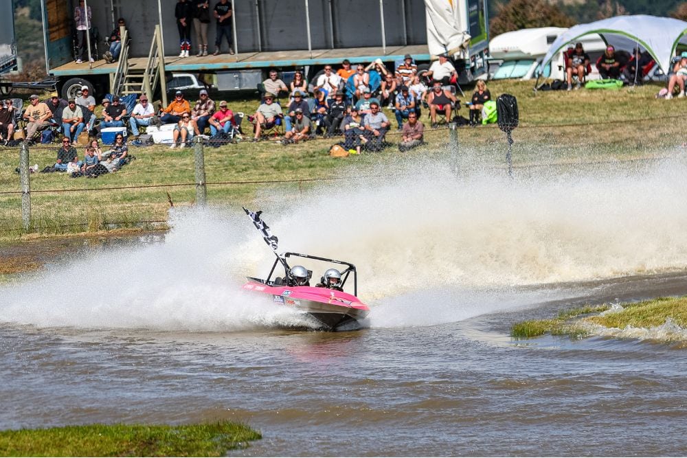 Rookie Driver Gemma Johnson Takes Navigator Richard Currie For A Victory Lap After Winning Mtw Group B At The Golden Homes Wanaka Jetsprints